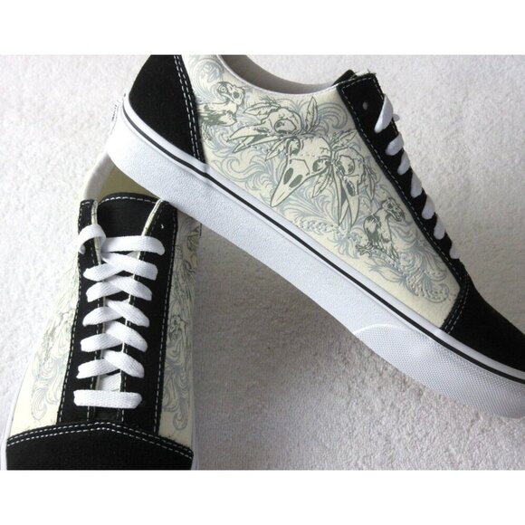 Vans Men's Old Skool Raven Skull Black True White Canvas Suede Shoes Sizes NIB - Picture 4 of 5